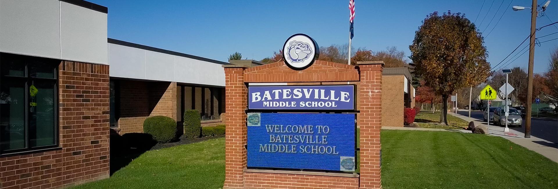 Außenansicht der Batesville Middle School